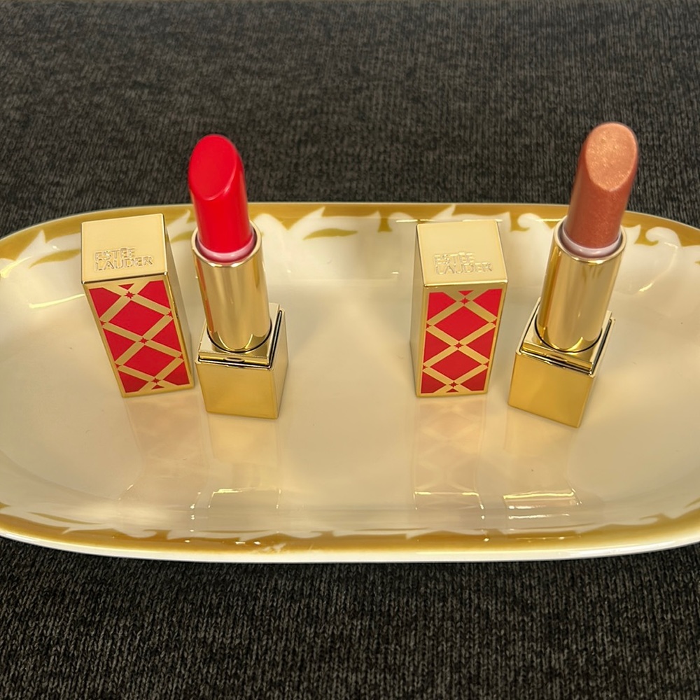 Estée Lauder set of 2 lipsticks